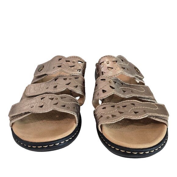 Clarks Collection Womens Comfort Casual Sandals Sz 9 Metallic Leather Adjustable - Picture 9 of 10